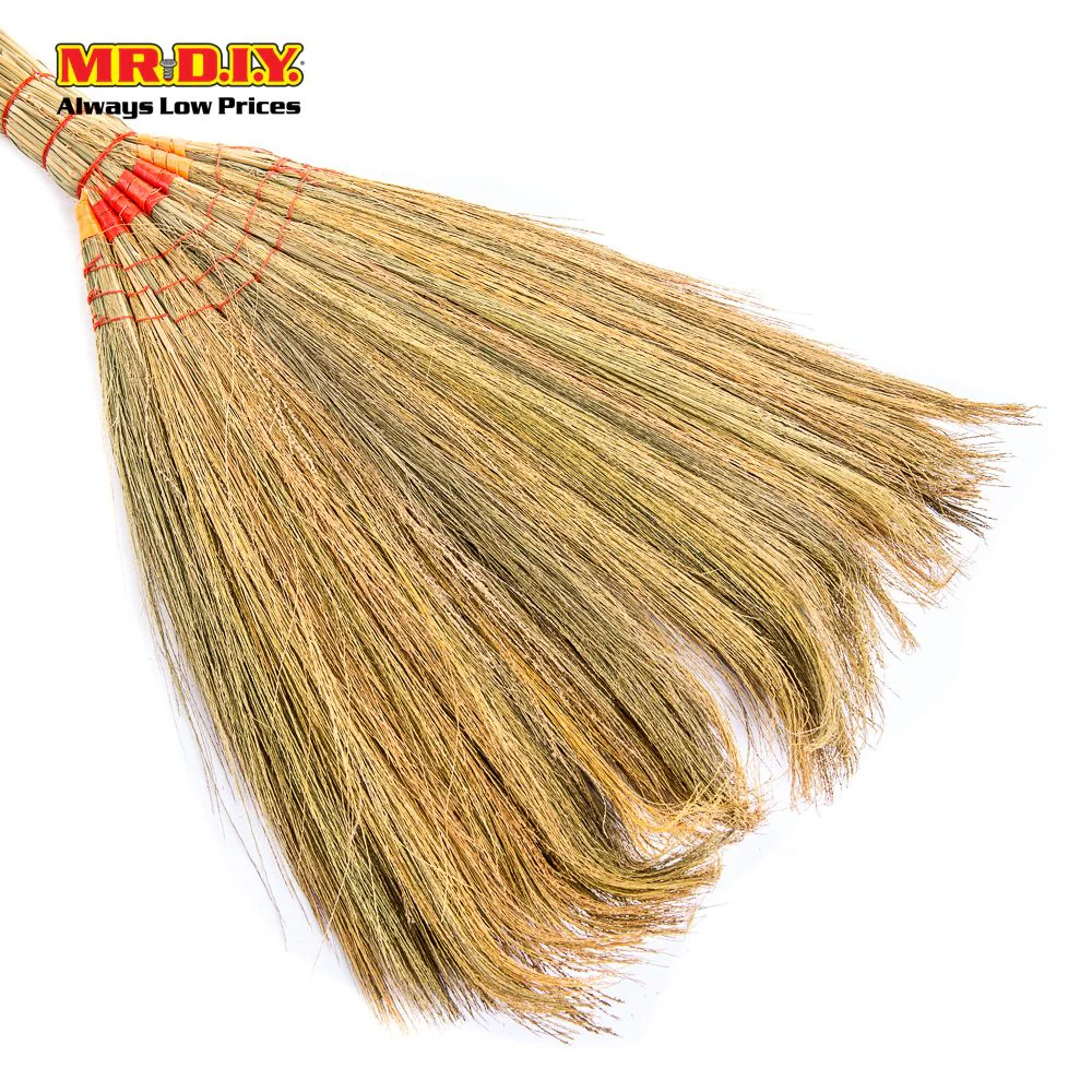 (MR.DIY) Bamboo Long Handle Paddy Broom - Image 2