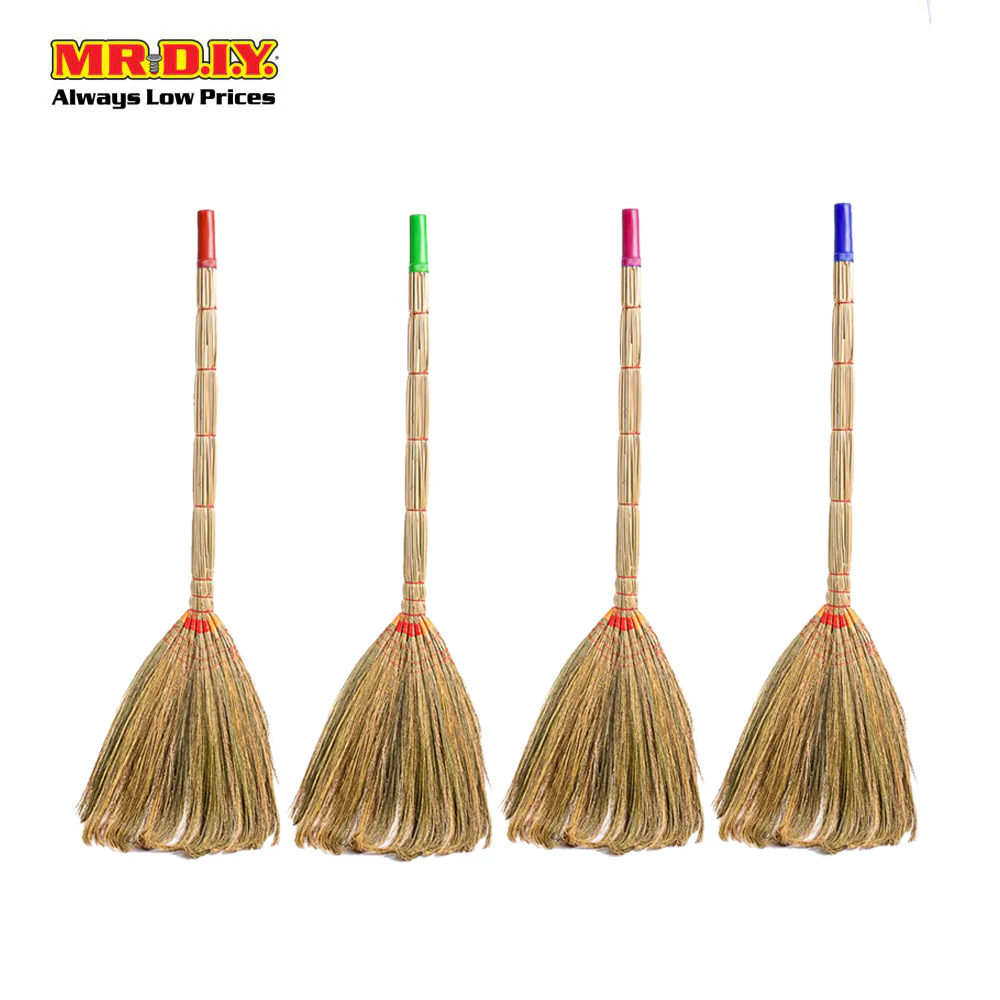 (MR.DIY) Bamboo Long Handle Paddy Broom - Image 4
