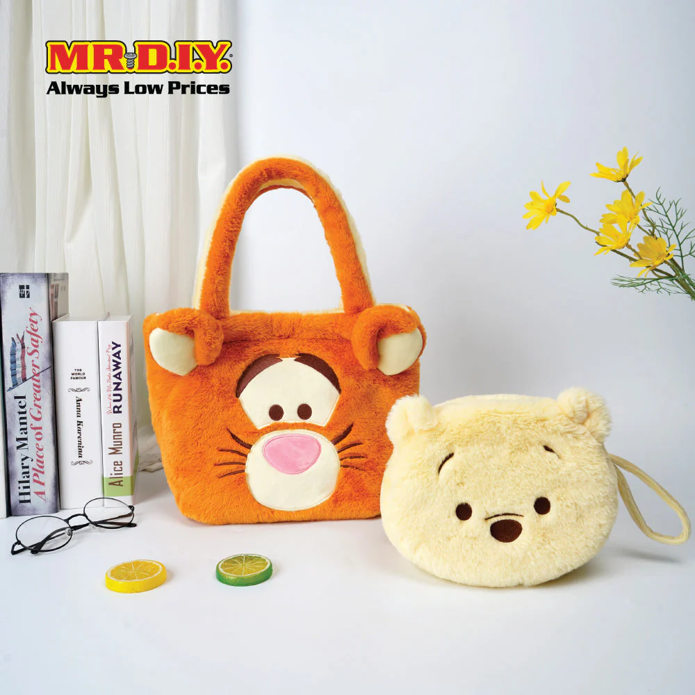 Disney Pooh Cosmetic Bag (19cm x 15cm x 7cm) - Image 6