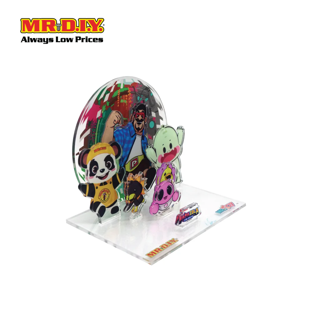 MONSTA Papa Zola X MR.DIY Acrylic Stand - Image 4