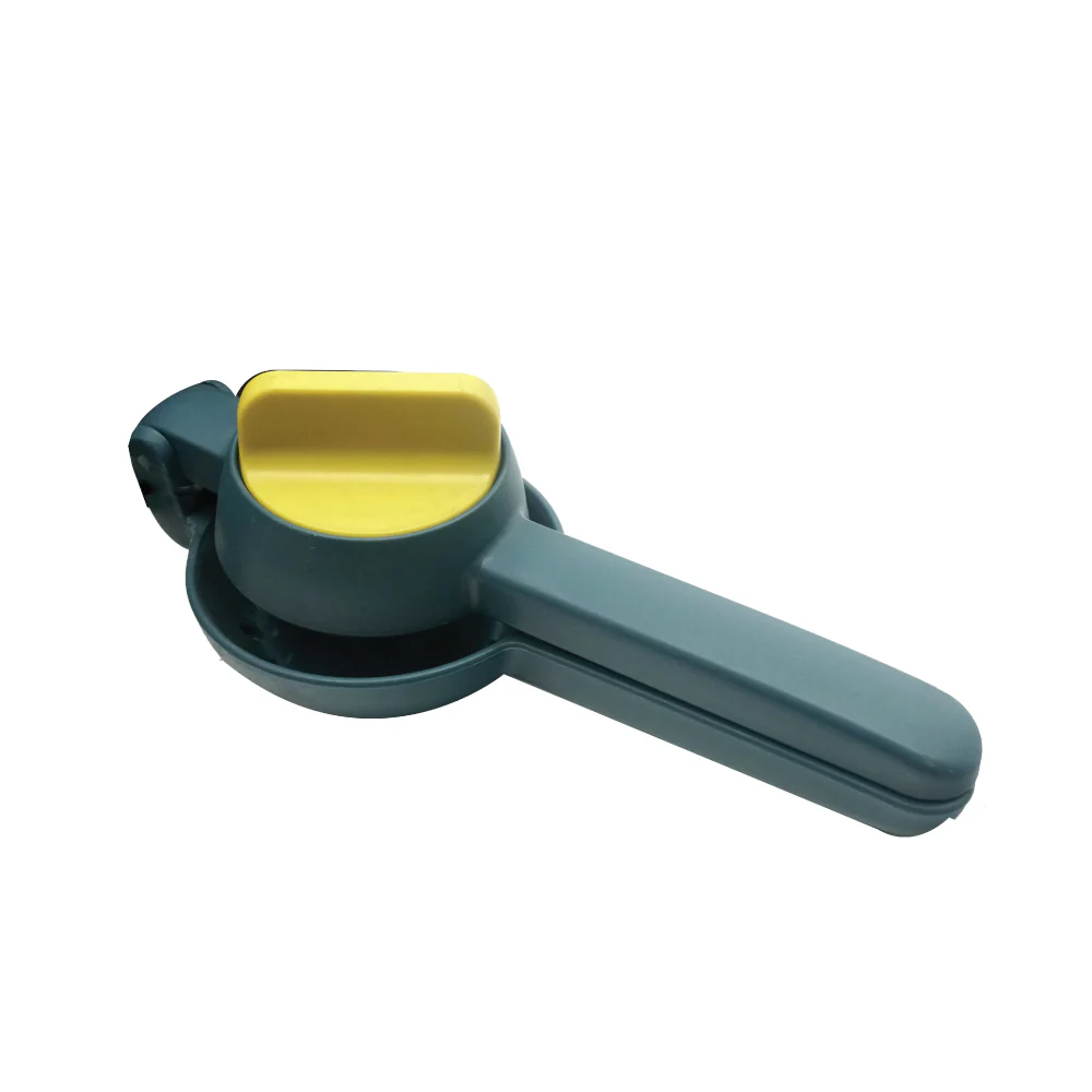 (MR.DIY) Manual Juice Squeezer (23.5 X 8.5cm) - Image 2