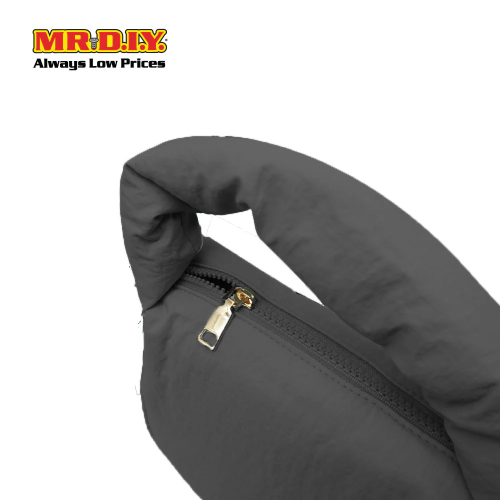 (MR. DIY) Small Puffy Bag with Strap Chain -  BLACK - Color Series - Image 4