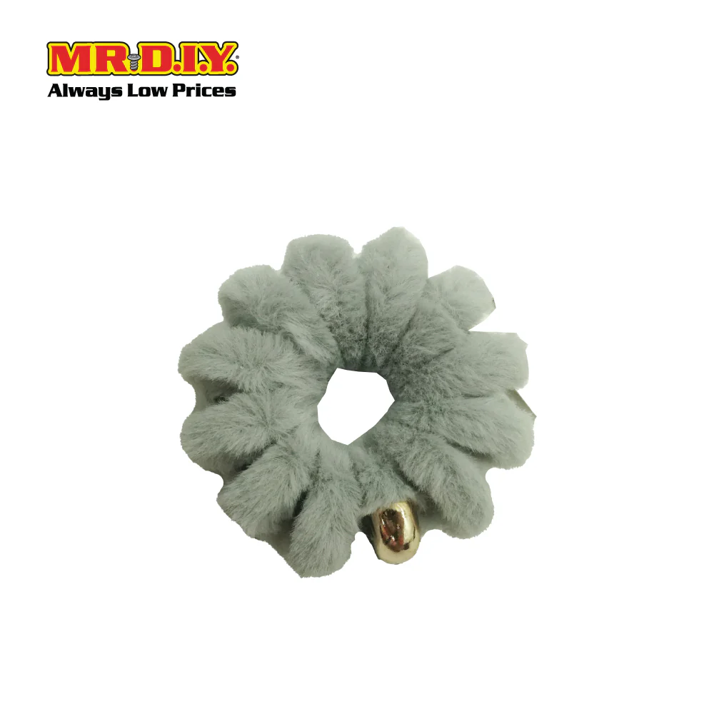 (MR.DIY) Soft Plush Scrunchie (1pc) - Image 2