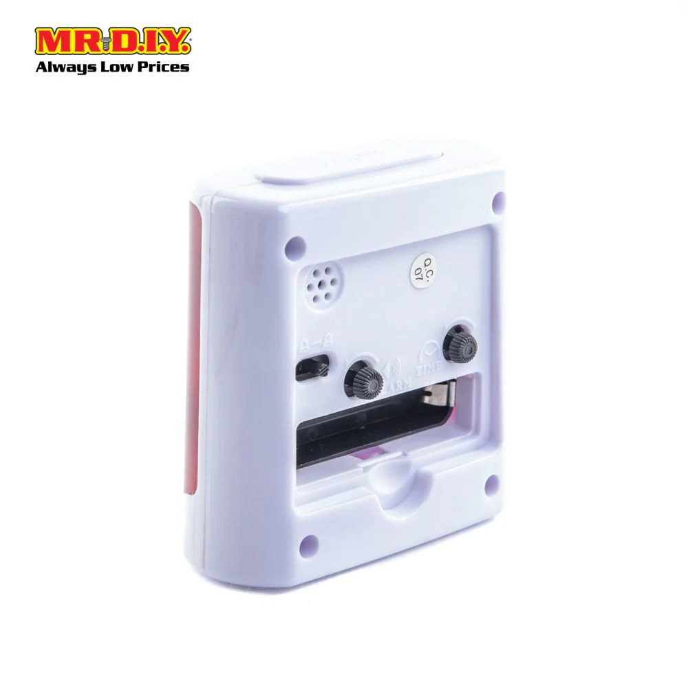 (MR.DIY) Quartz SMALL ALARM CLOCK WITH LIGHT - Image 4