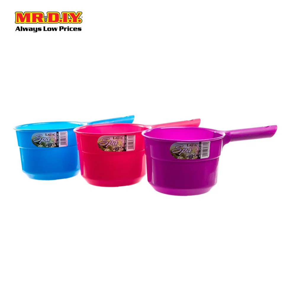 LAVA Plastic Water Scoop Dipper Ladle Bathroom Household 2L (30.5 x 10.2cm) - Image 2